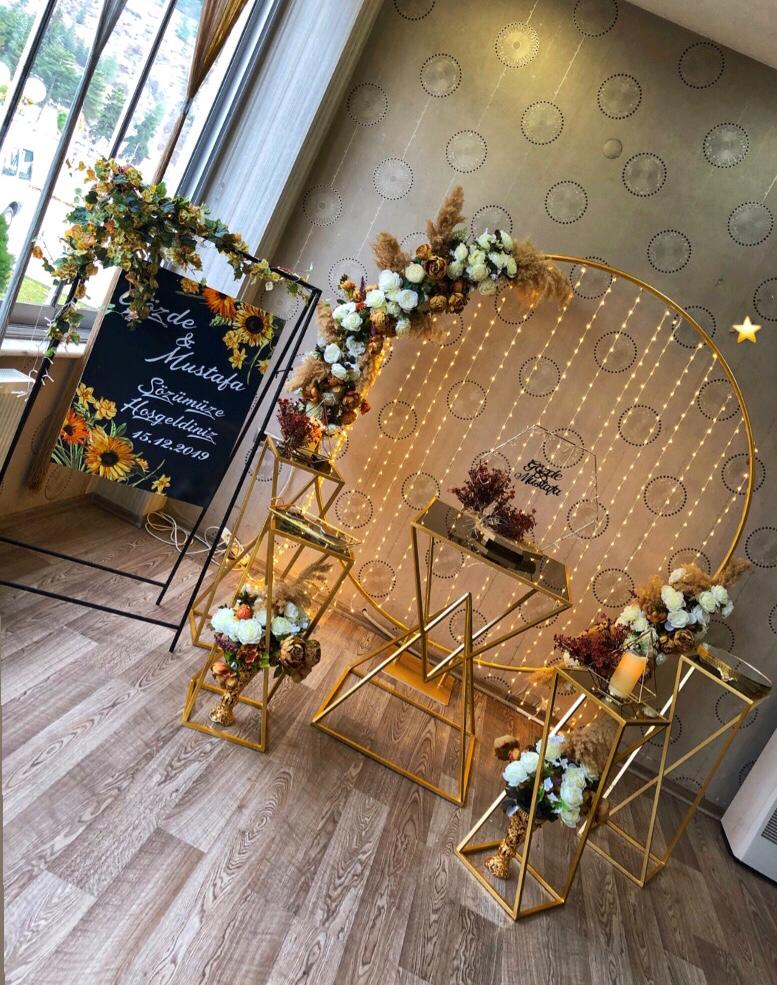 GOLD TAG PRAMİT PAMPASLI GÜZ ÇİÇEKLİ KONSEPT