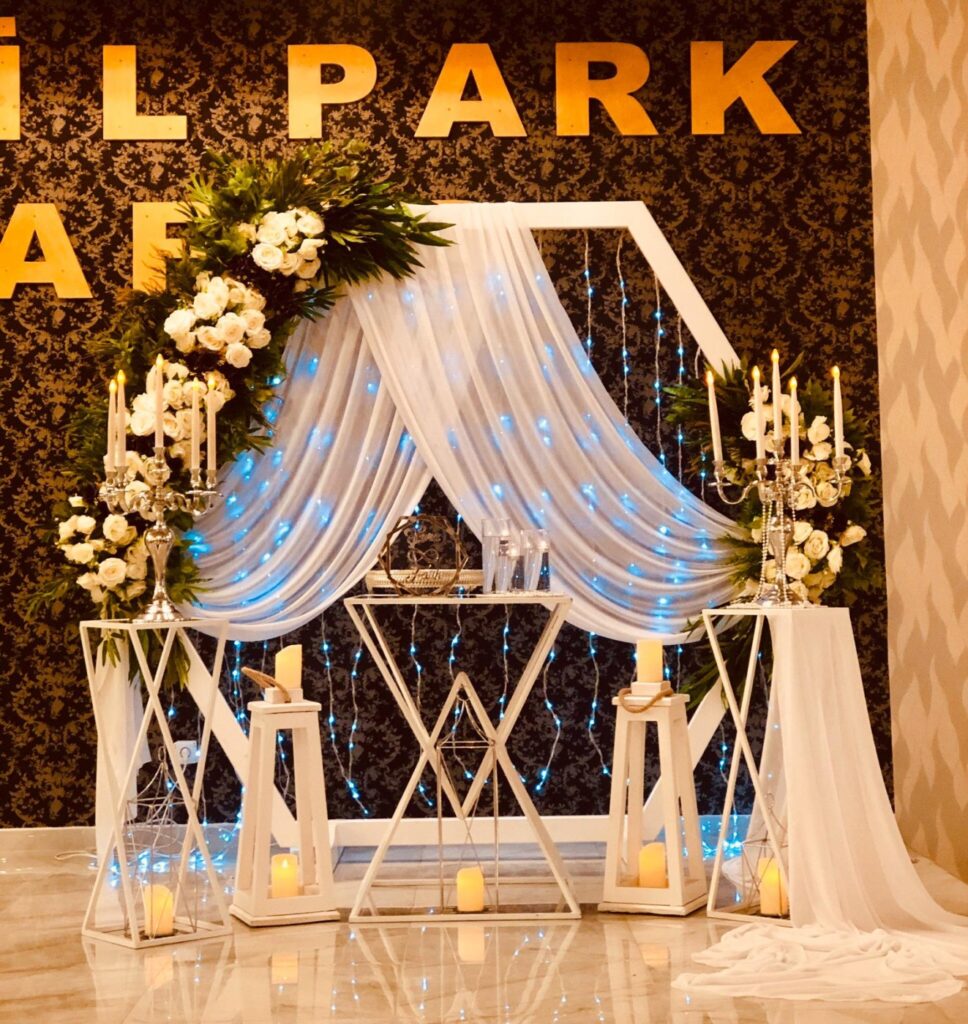 ALTIGEN AHŞAP TAG VE TÜL KONSEPT