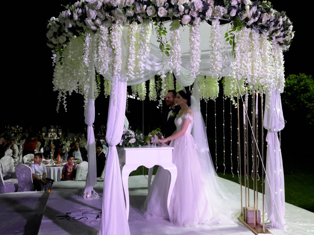 DEDEMAN BAHÇE ÇIKIŞ VE YOL BASKI