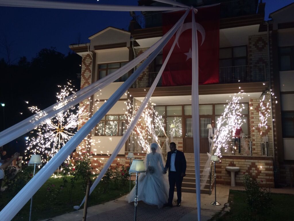 VİLLA DÜĞÜN ORGANİZASYONU GEYRAS