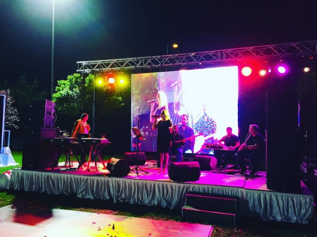 SES-SAHNE-IŞIK-LED EKRAN-ARKA PLAN